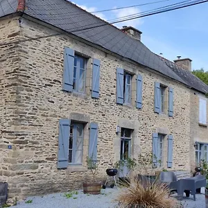  Hébergement de vacances Les Volets Gris France